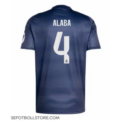Real Madrid David Alaba #4 Replika Bortatröja 2025-26 Kortärmad Real Madrid David Alaba #4 Replika Bortatröja 2025-26 Kortärmad